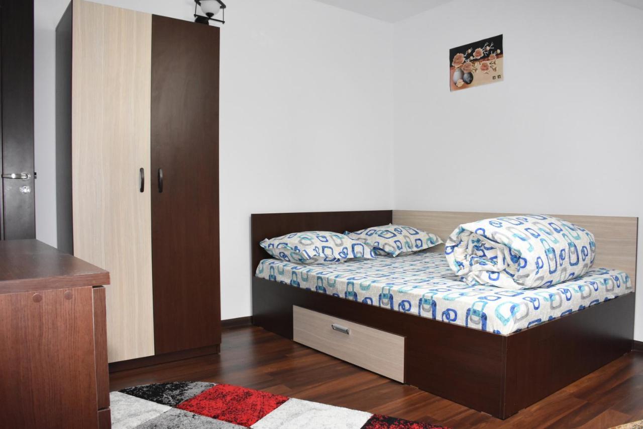 Hotel Apartament Eldya Comfort&Suites 프레데알 외부 사진