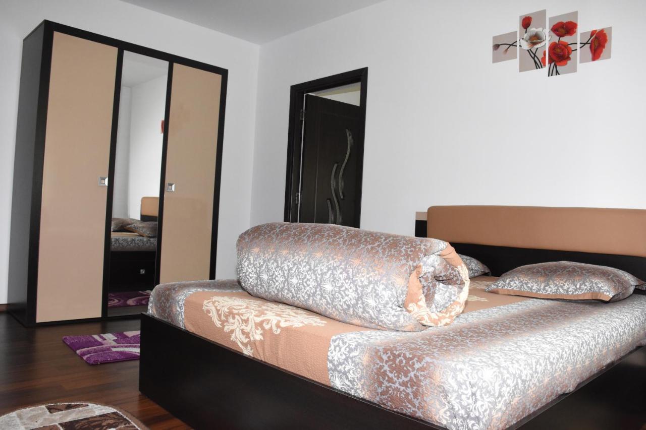 Hotel Apartament Eldya Comfort&Suites 프레데알 외부 사진
