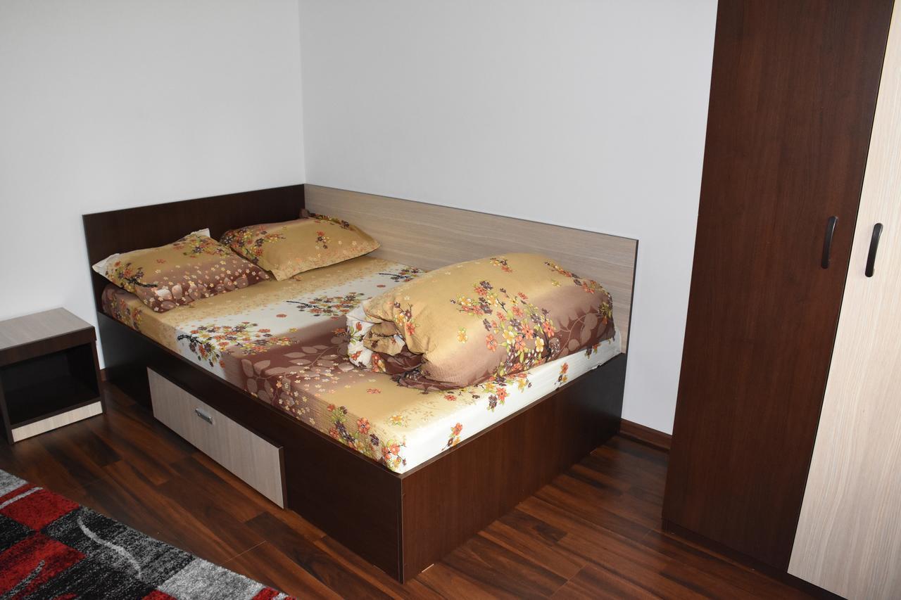 Hotel Apartament Eldya Comfort&Suites 프레데알 외부 사진