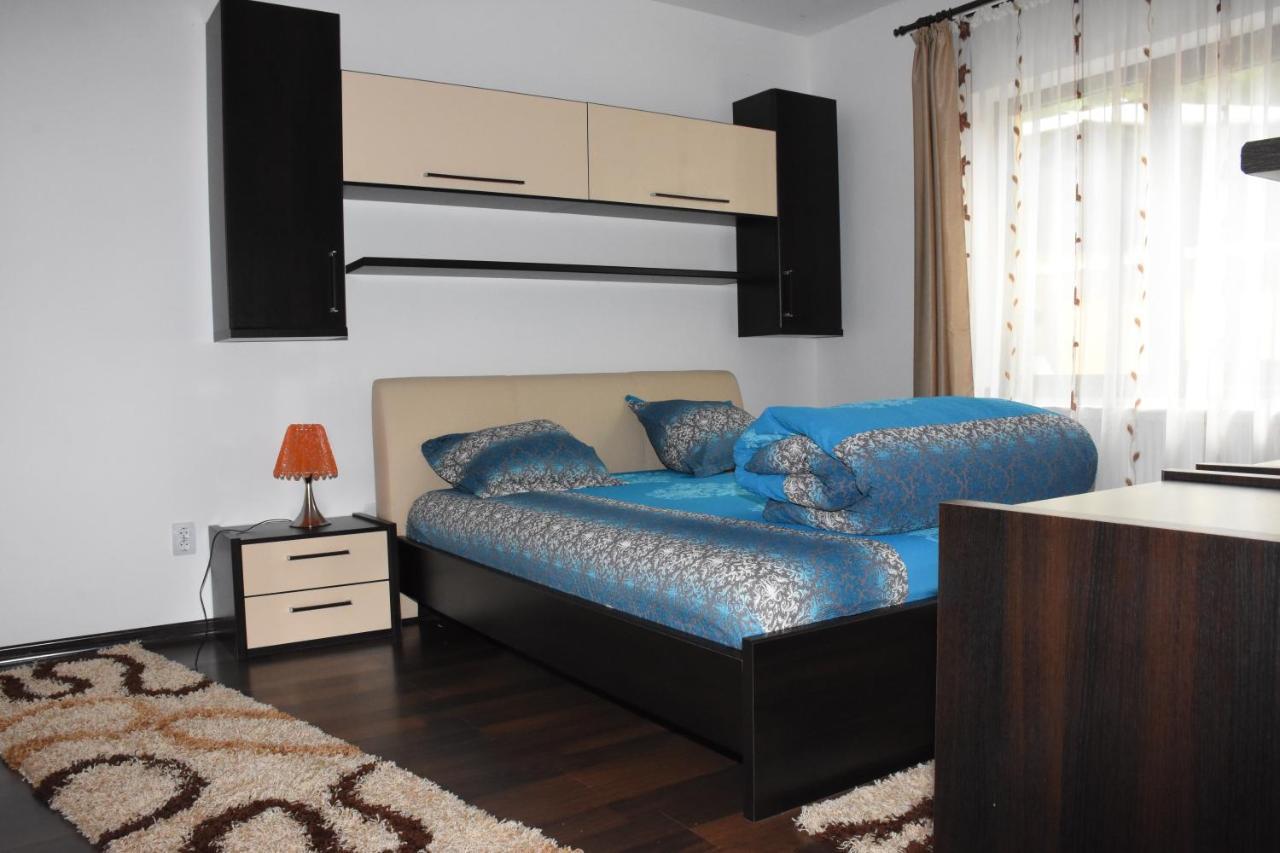 Hotel Apartament Eldya Comfort&Suites 프레데알 외부 사진