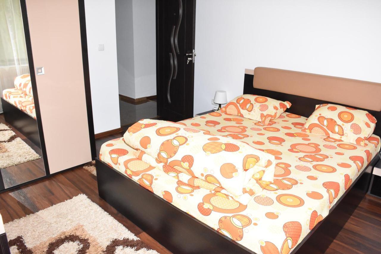 Hotel Apartament Eldya Comfort&Suites 프레데알 외부 사진