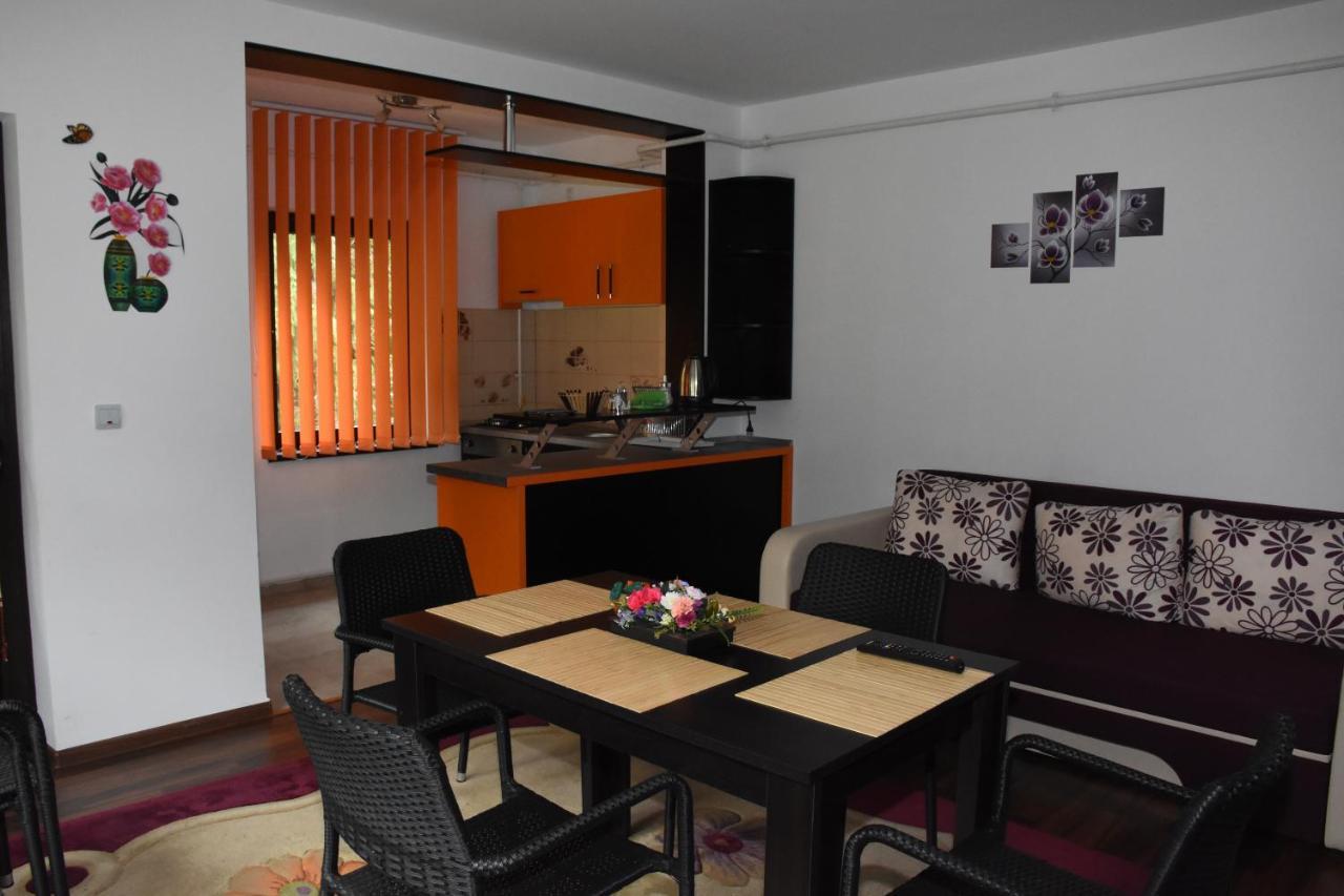 Hotel Apartament Eldya Comfort&Suites 프레데알 외부 사진