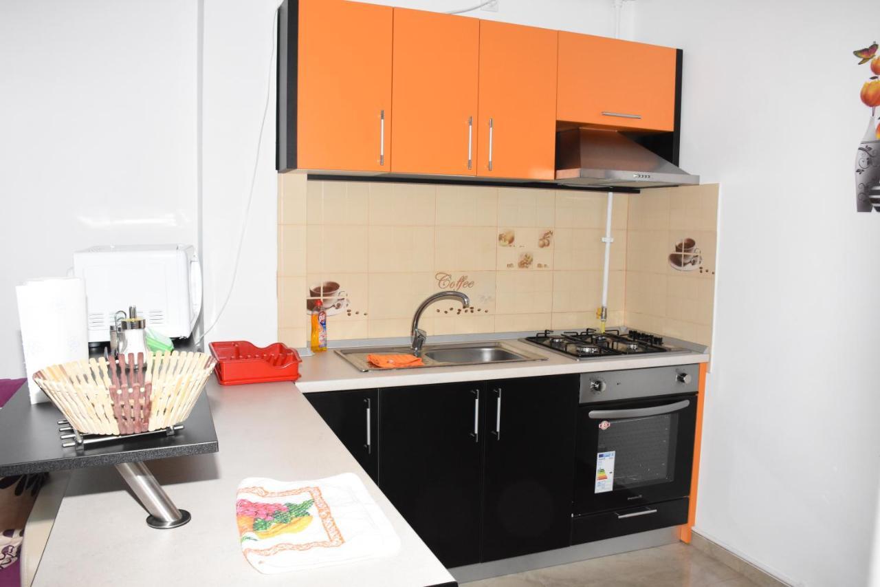 Hotel Apartament Eldya Comfort&Suites 프레데알 외부 사진